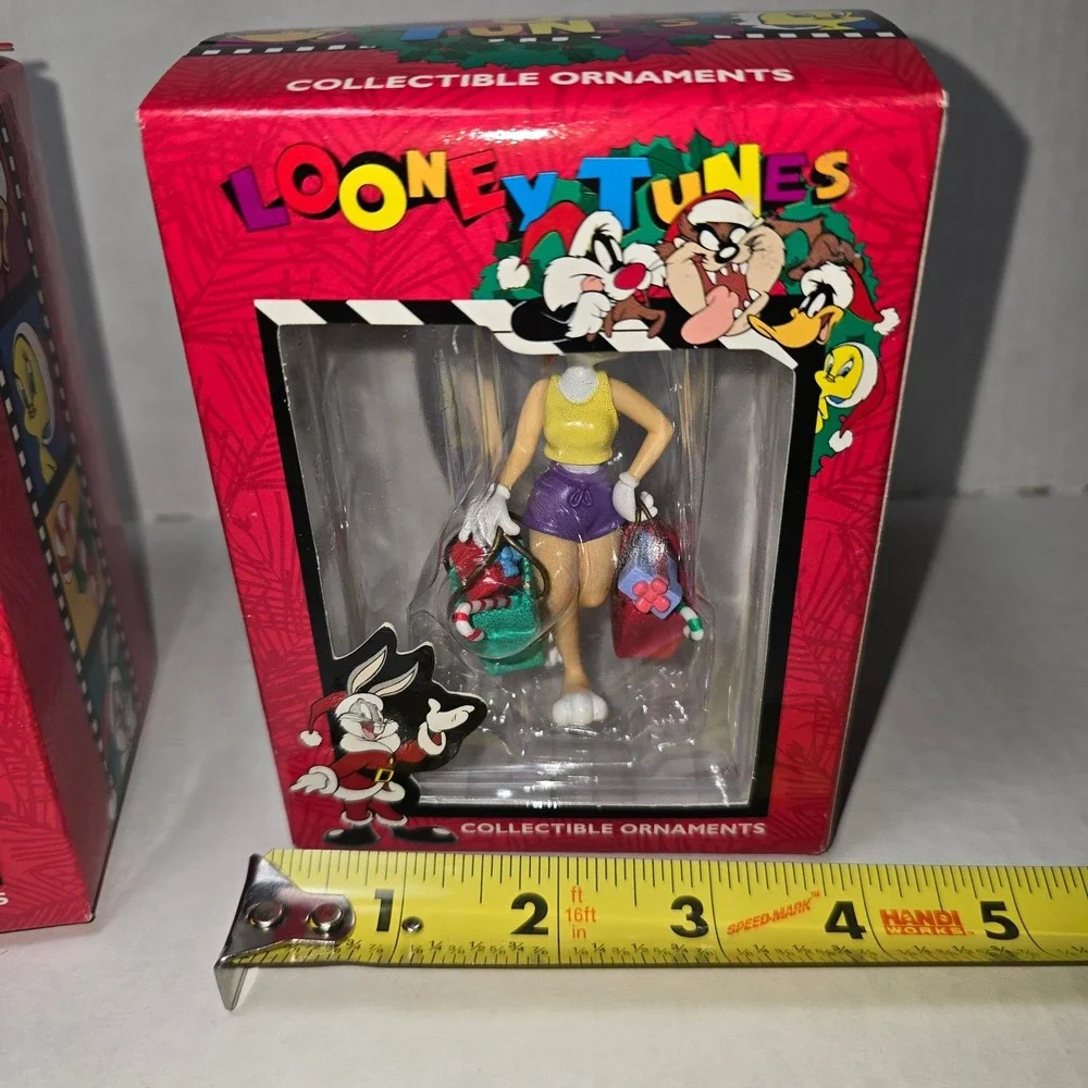 Looney‎ Tunes Ornaments 'Twas the Night Before Christmas Collectible